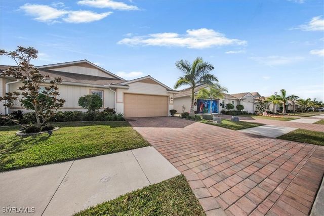 1074 Enbrook LOOP, Naples, FL 34114