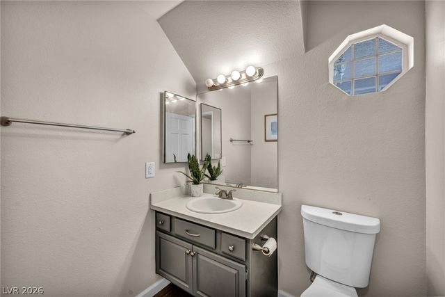 9008 Pebble Shore Court, Las Vegas, NV 89117