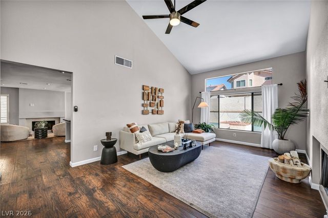 9008 Pebble Shore Court, Las Vegas, NV 89117