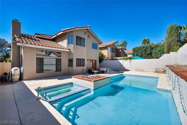 9008 Pebble Shore Court, Las Vegas, NV 89117