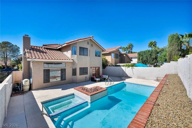 9008 Pebble Shore Court, Las Vegas, NV 89117