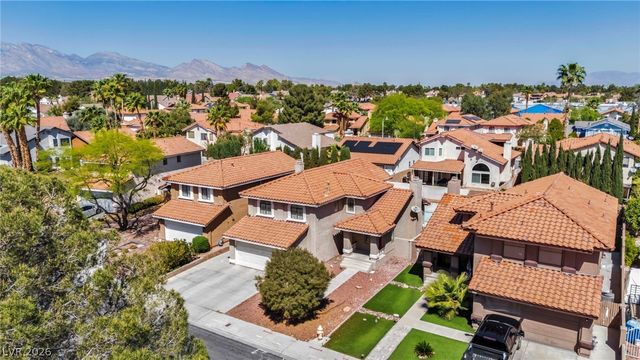 9008 Pebble Shore Court, Las Vegas, NV 89117