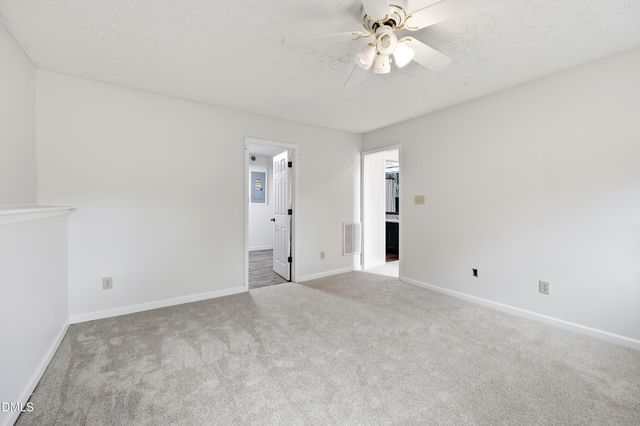 3703 Phillips Way W, Durham, NC 27713