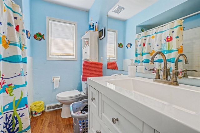 203 E Vienna Street, Schoolcraft, MI 49087