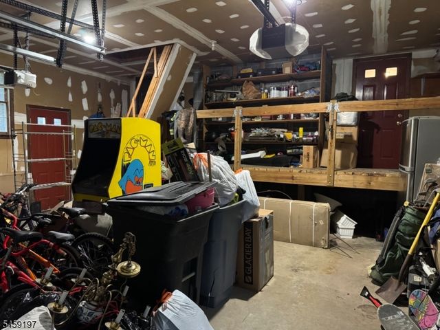 208 School House Rd, Jefferson Twp., NJ 07438