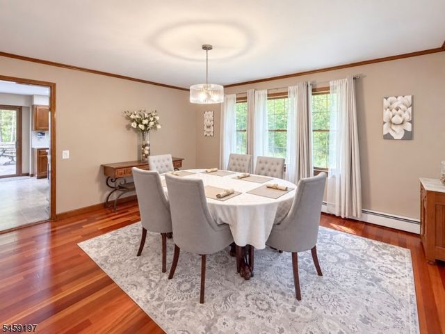 208 School House Rd, Jefferson Twp., NJ 07438