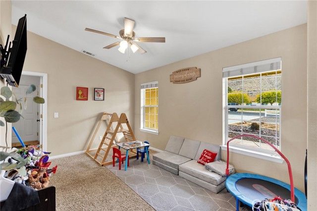 15888 Saint Timothy, Apple Valley, CA 92307