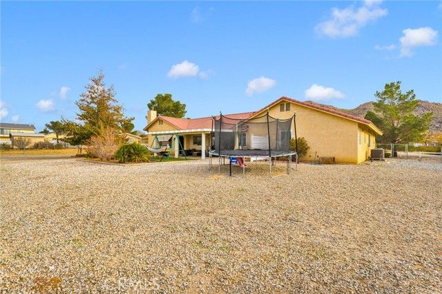15888 Saint Timothy, Apple Valley, CA 92307