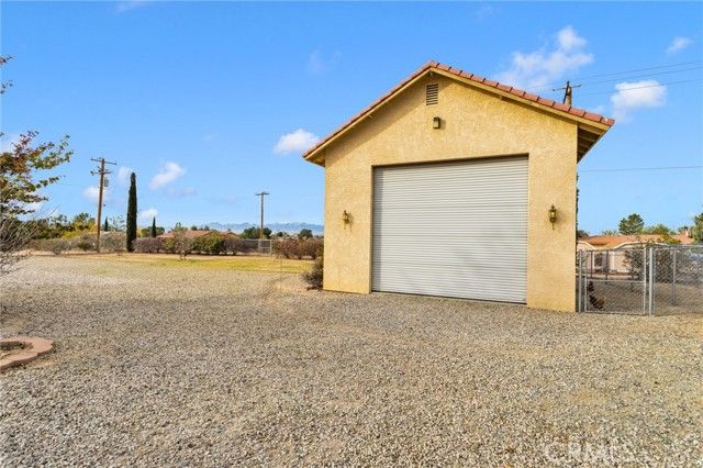 15888 Saint Timothy, Apple Valley, CA 92307