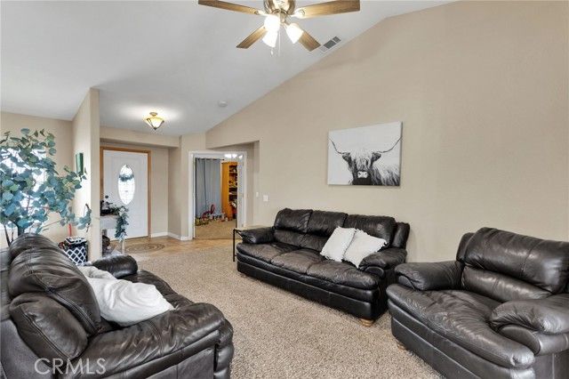 15888 Saint Timothy, Apple Valley, CA 92307