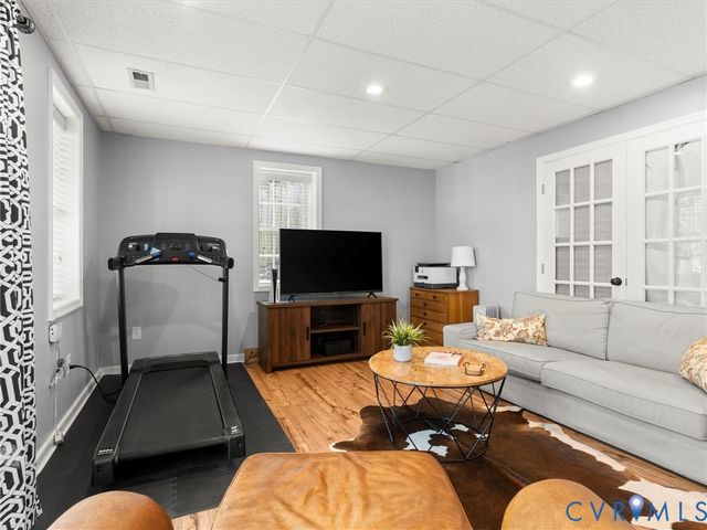 548 Brighton Dr, North Chesterfield, VA 23235