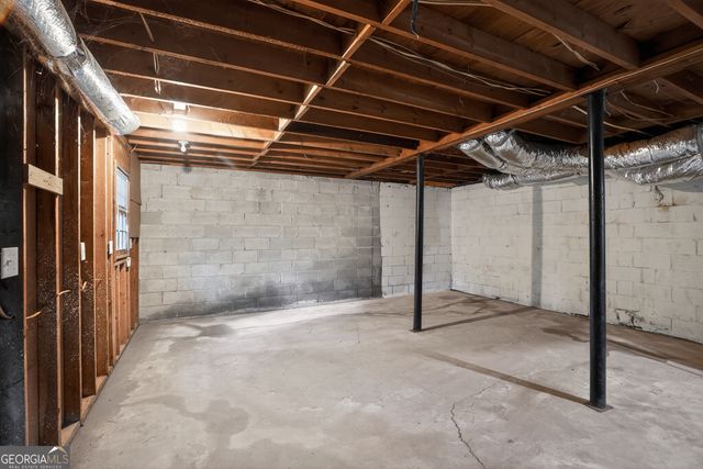 1959 Copperfield Circle, Decatur, GA 30035