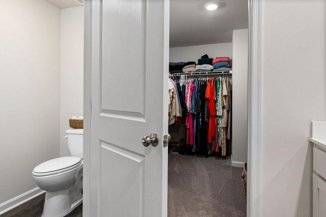 411 STONEWALL JACKSON BLVD, Staunton, VA 24401