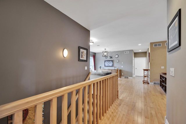 3753 Coachman Way, Cross Plains, WI 53528