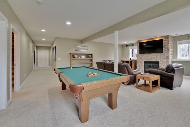 3753 Coachman Way, Cross Plains, WI 53528