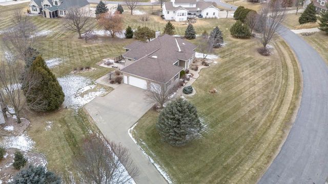 3753 Coachman Way, Cross Plains, WI 53528