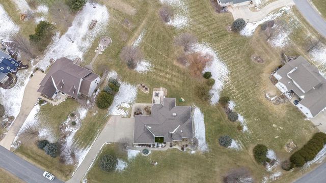 3753 Coachman Way, Cross Plains, WI 53528