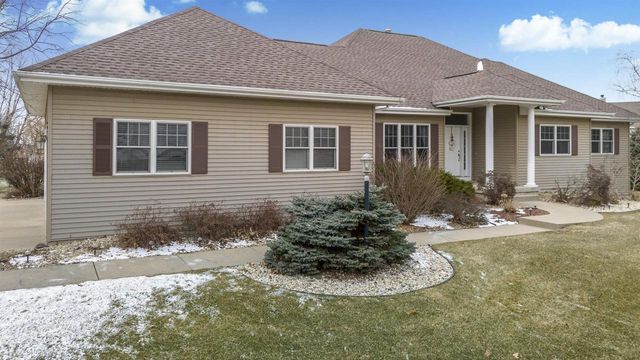 3753 Coachman Way, Cross Plains, WI 53528