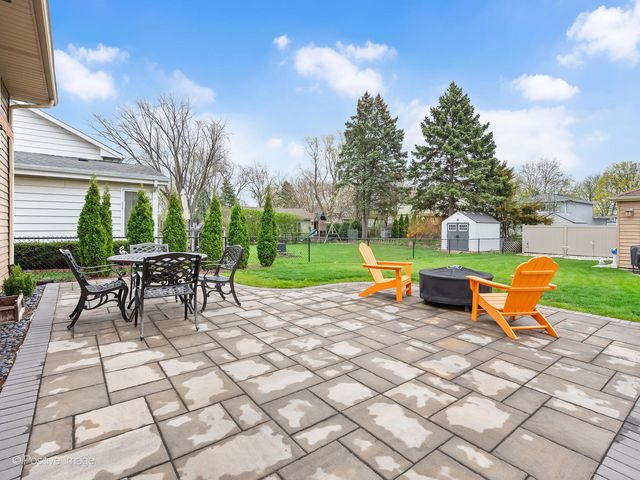 1406 E Elm Street, Wheaton, IL 60189