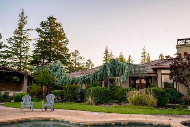 6275 Chablis Dr, Shingle Springs, CA 95682