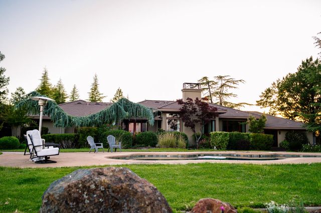 6275 Chablis Dr, Shingle Springs, CA 95682