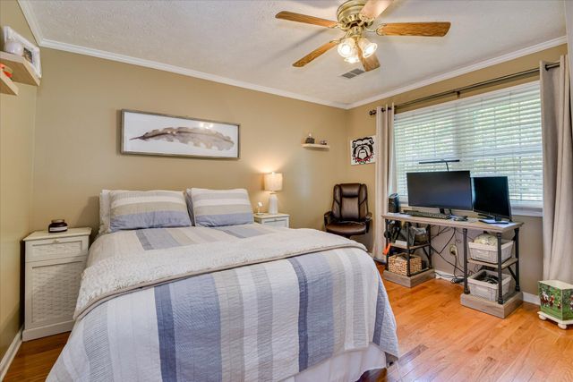 19 Shrewsbury Ln, Aiken, SC 29803