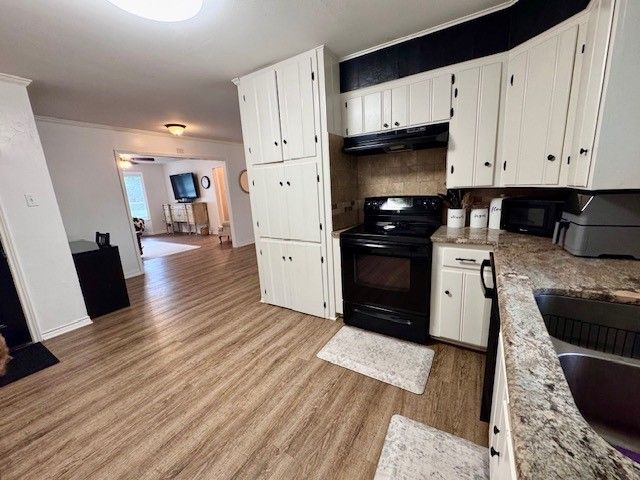 2002 Mimosa Drive, Corsicana, TX 75110