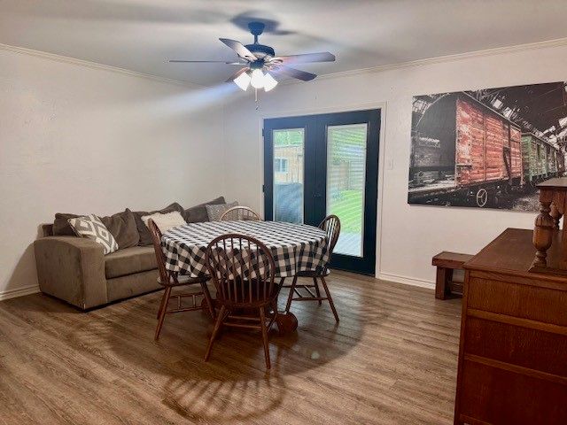 2002 Mimosa Drive, Corsicana, TX 75110
