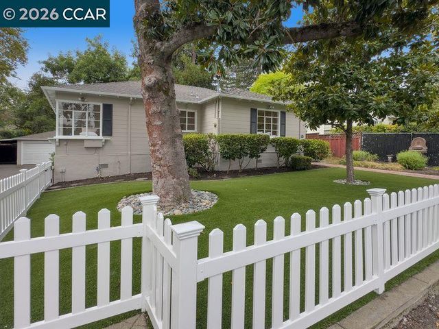 4053 Marianne Dr, Lafayette, CA 94549
