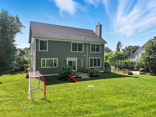 71 Lilly Creek Lane, Shelburne, VT 05482