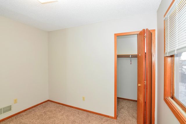 2525 14th Avenue NW, New Brighton, MN 55112