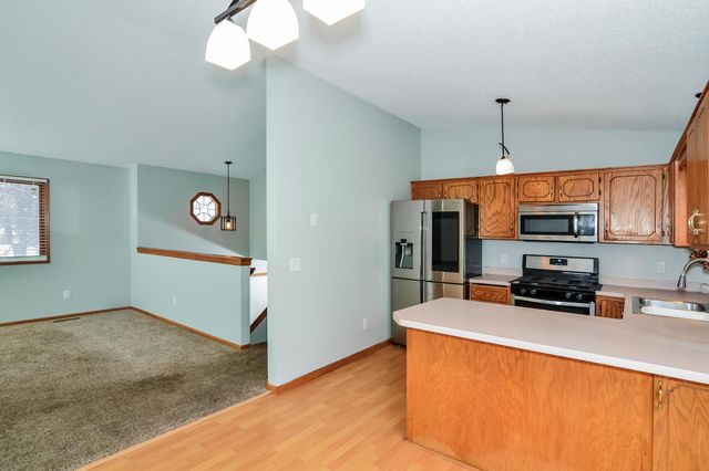 2525 14th Avenue NW, New Brighton, MN 55112