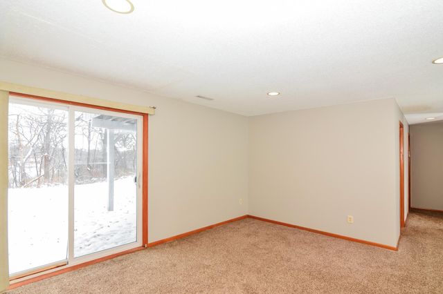 2525 14th Avenue NW, New Brighton, MN 55112