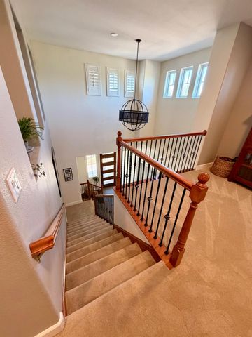 5120 Aktis Ct, Rocklin, CA 95765