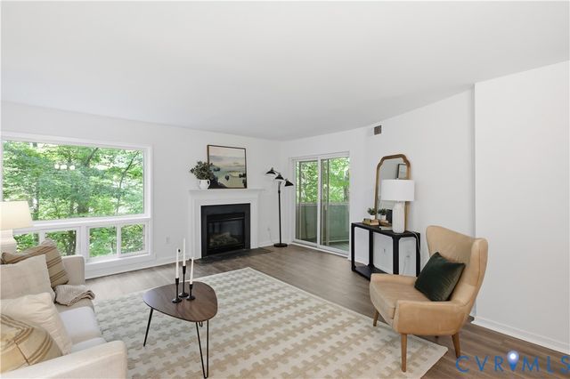 10308 Iron Mill Rd, North Chesterfield, VA 23235