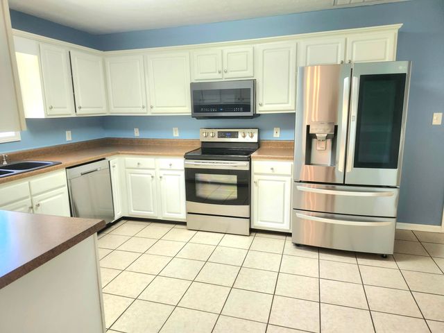 83 Harts Pl Drive, Somerset, KY 42501