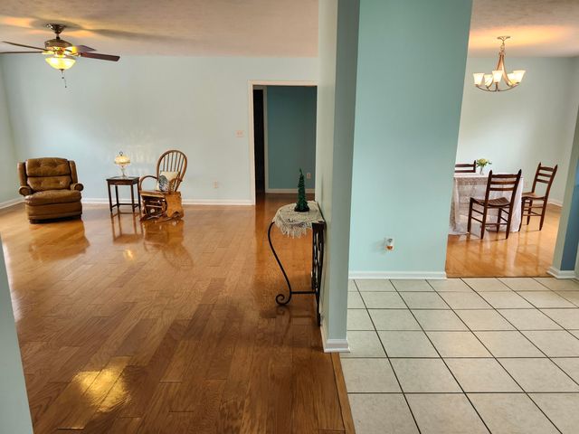 83 Harts Pl Drive, Somerset, KY 42501