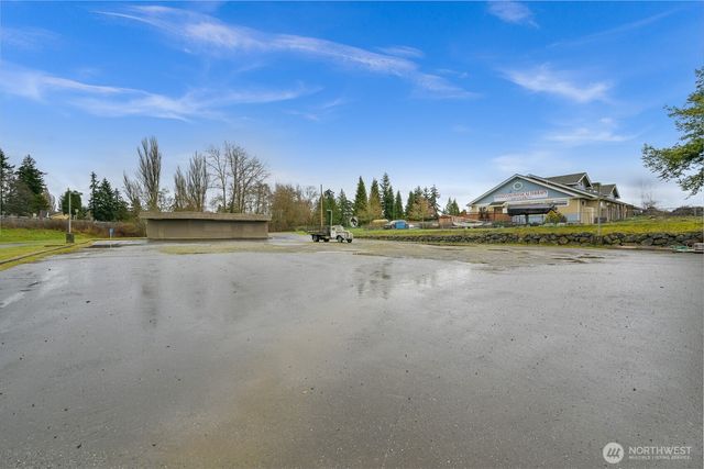 265 F Street, Blaine, WA 98230