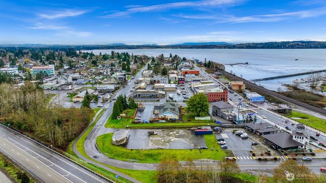 265 F Street, Blaine, WA 98230