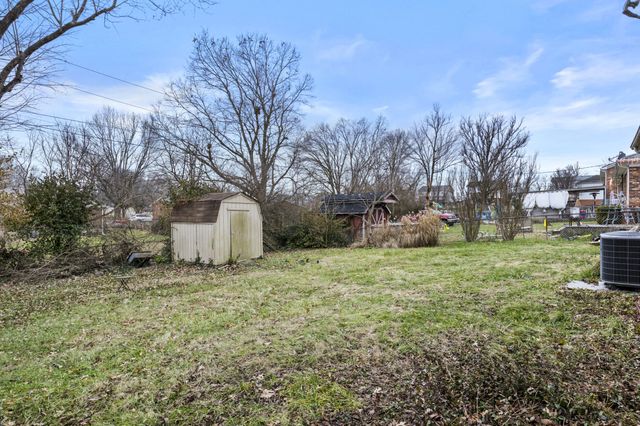 414 Richmond Avenue, Nicholasville, KY 40356