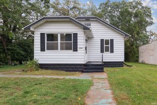 2005 Prairie Avenue, South Bend, IN 46613