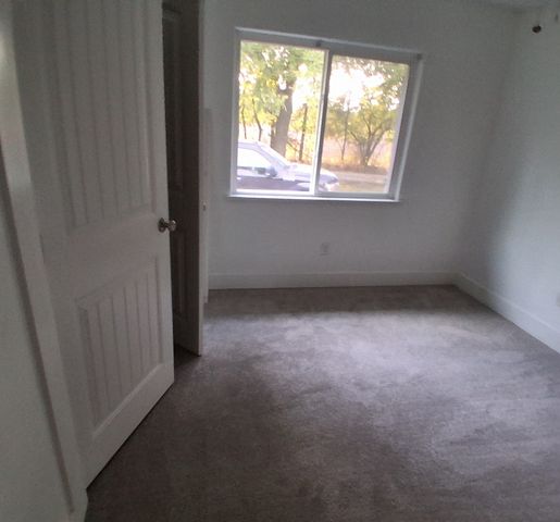 9463 County Road 4900, Wolfe City, TX 75496