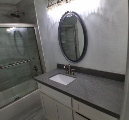 9463 County Road 4900, Wolfe City, TX 75496