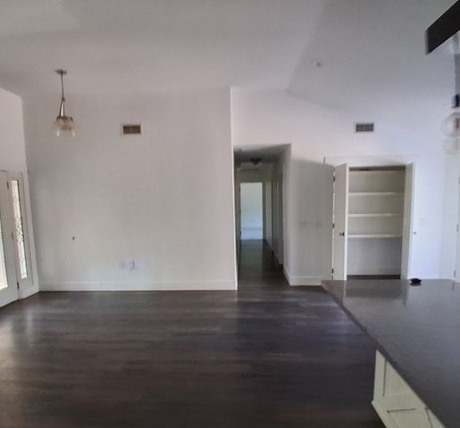 9463 County Road 4900, Wolfe City, TX 75496