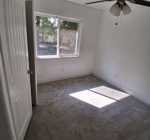 9463 County Road 4900, Wolfe City, TX 75496