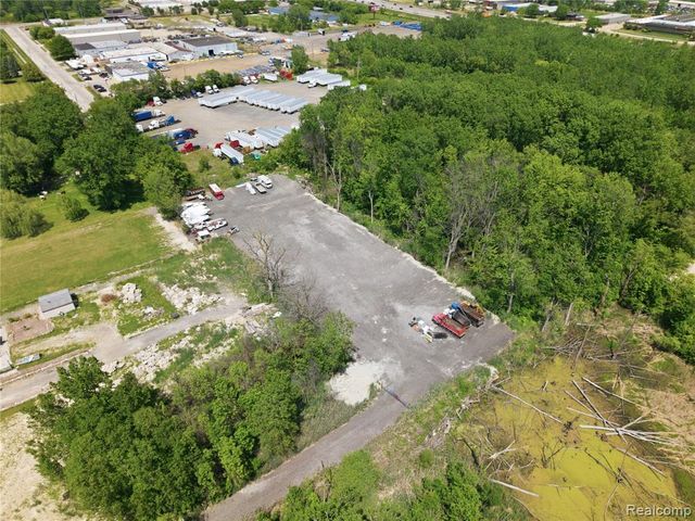 24311 Charles Street, Clinton Township, MI 48036