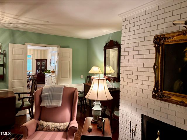 180 Montrose Drive, Durham, NC 27707