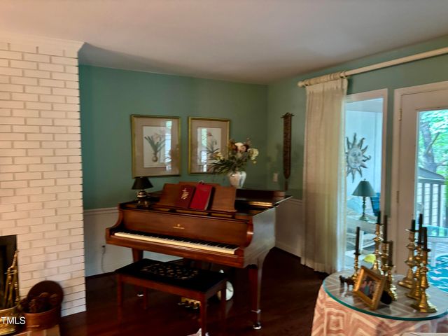 180 Montrose Drive, Durham, NC 27707