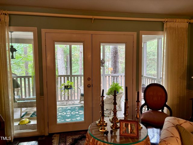 180 Montrose Drive, Durham, NC 27707