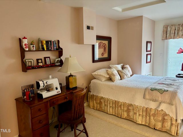 180 Montrose Drive, Durham, NC 27707